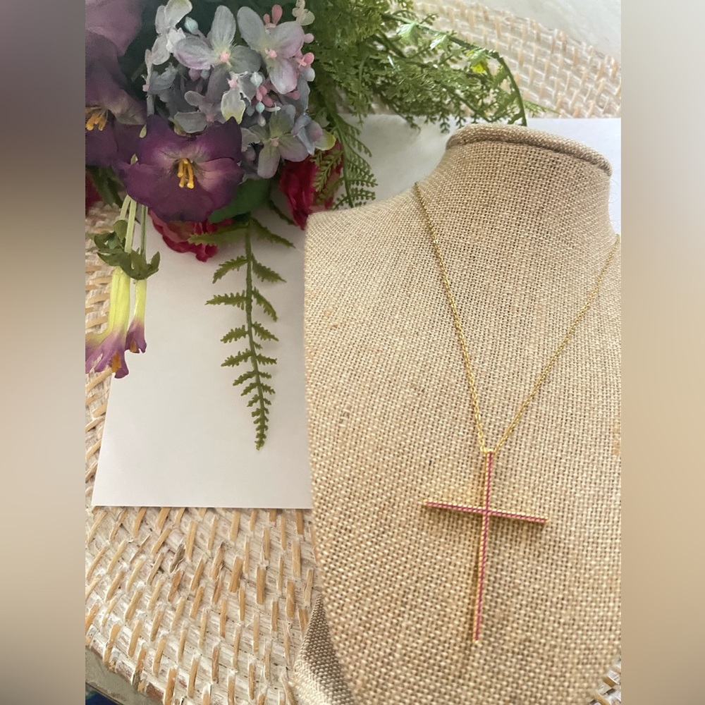 Necklace with cross pendant in stainless steel gold color 18" pink stones‎